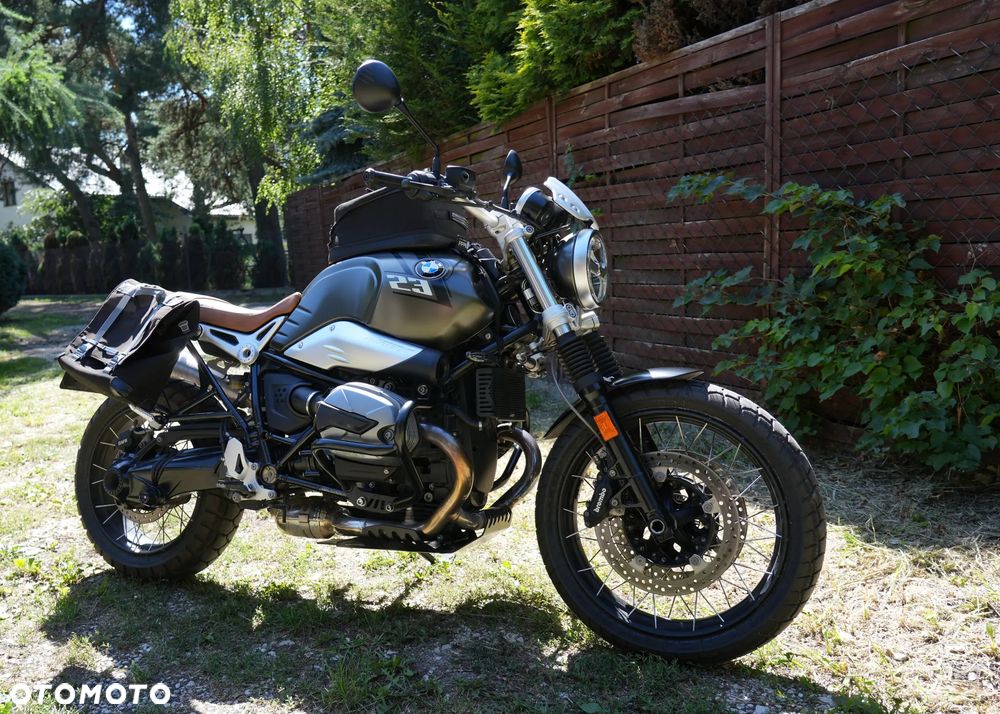 BMW R - 28