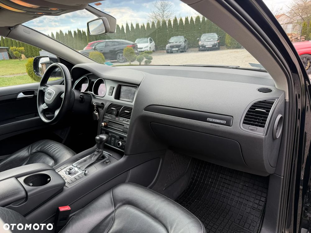 Audi Q7 - 17