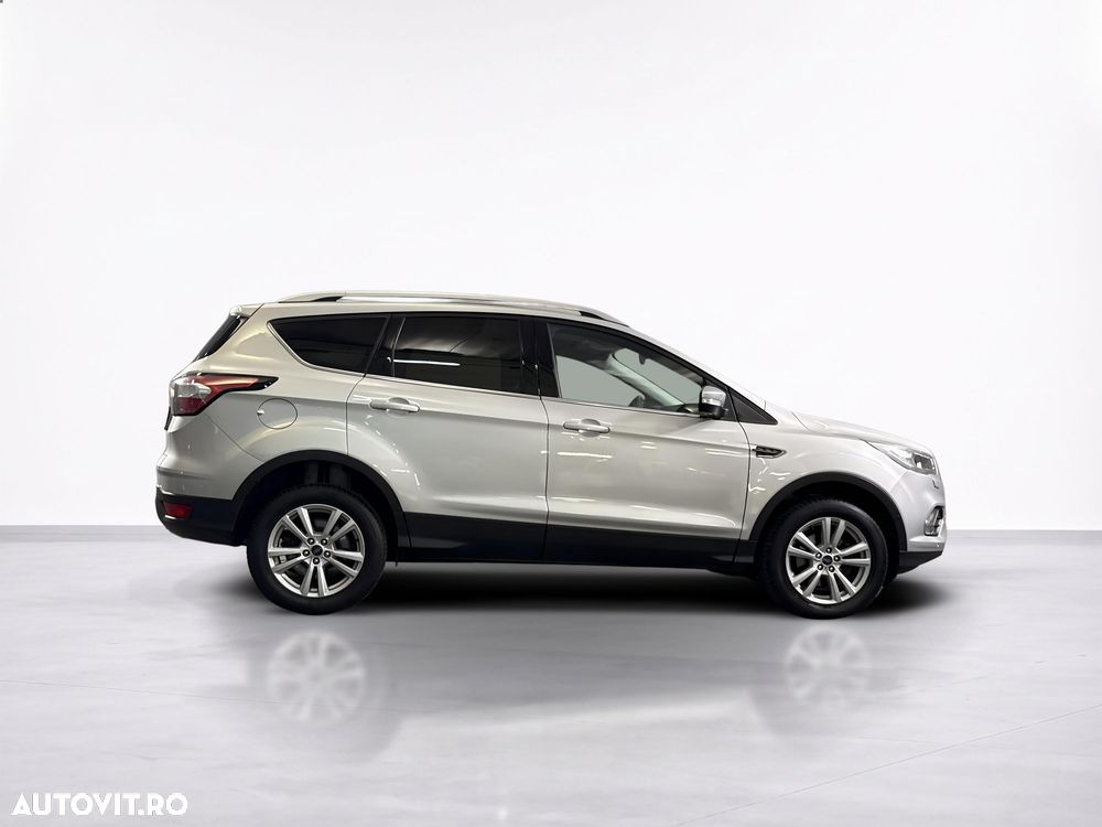 Ford Kuga - 6