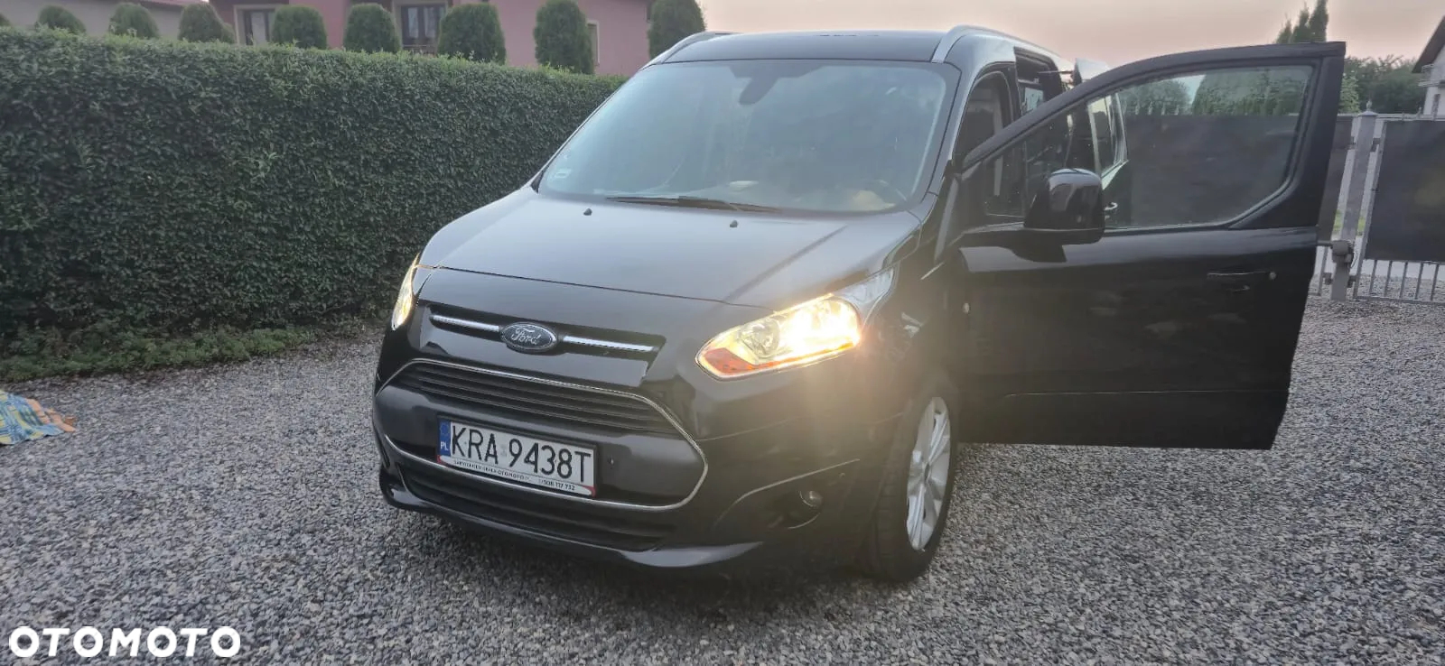 Ford Tourneo Connect Grand 1.6 EcoBoost Titanium - 3