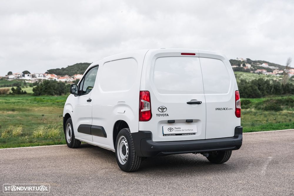 Toyota Proace - 2