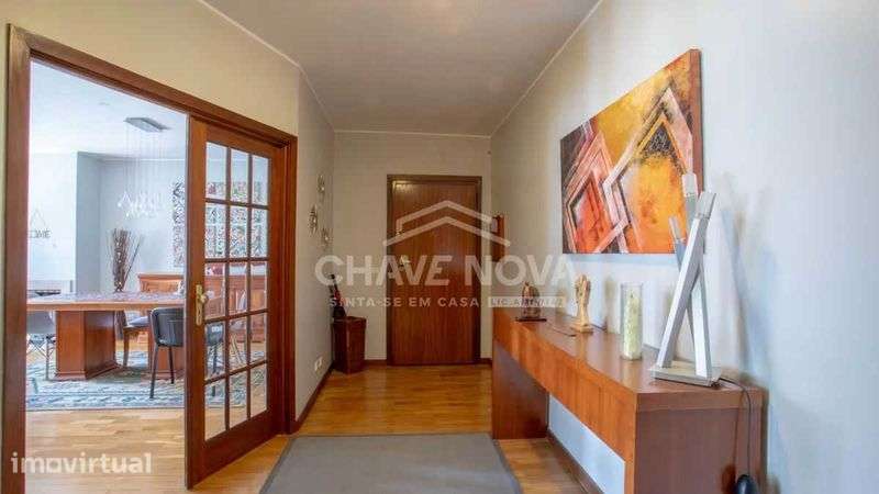Apartamento T3 c/ Vistas Mar e Garagem Box em Canidelo - Grande imagem: 4/12