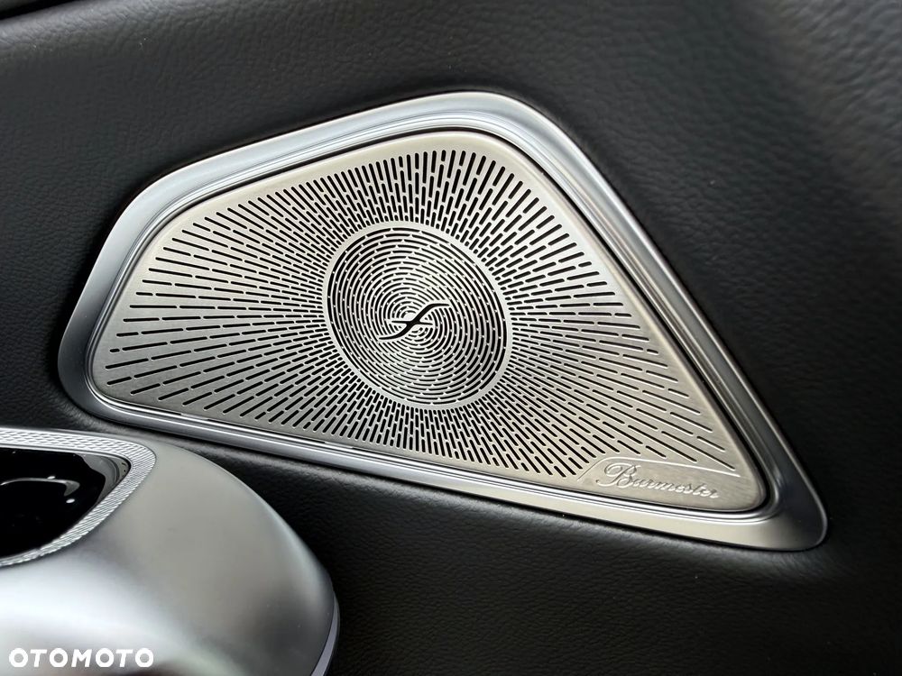 Mercedes-Benz Klasa E - 22