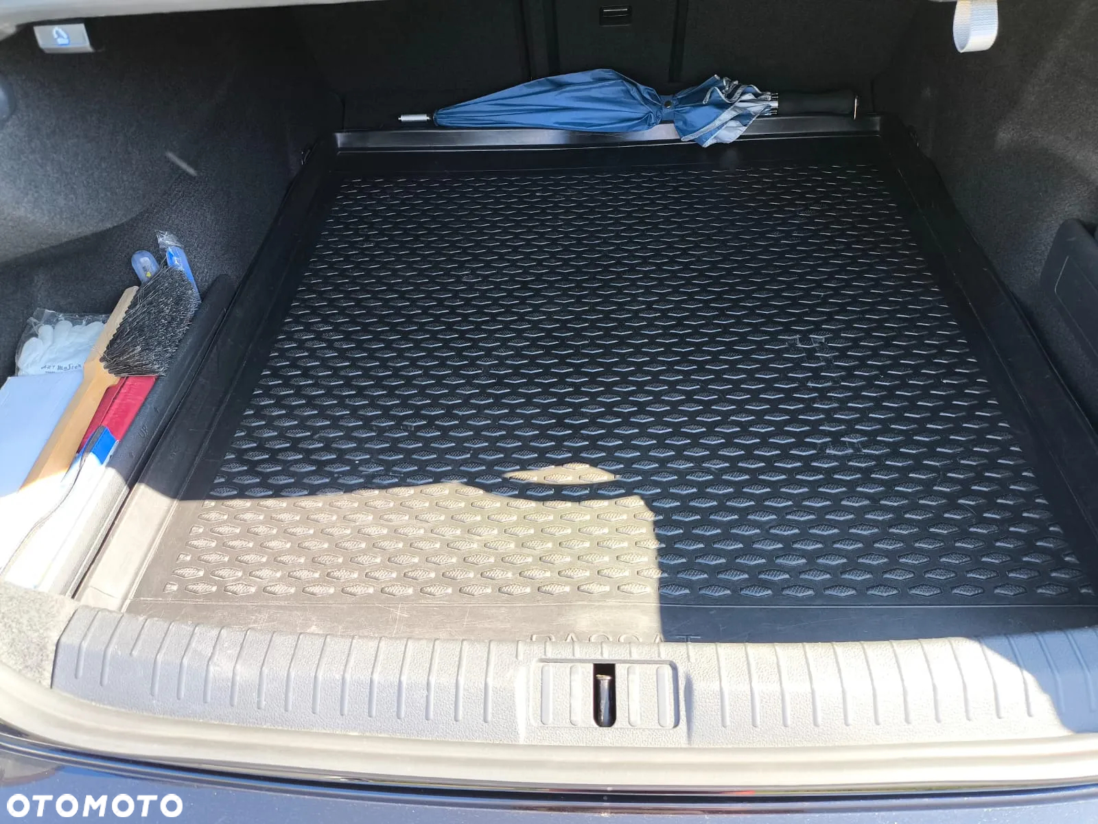 Volkswagen Passat 1.8 TSI BMT Highline DSG - 34