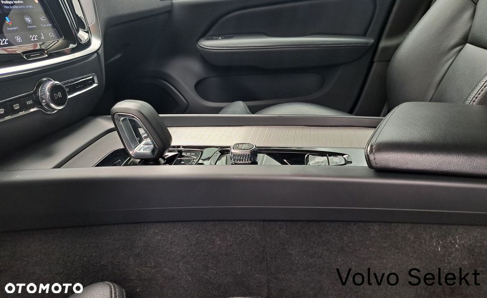 Volvo V60 Cross Country - 24