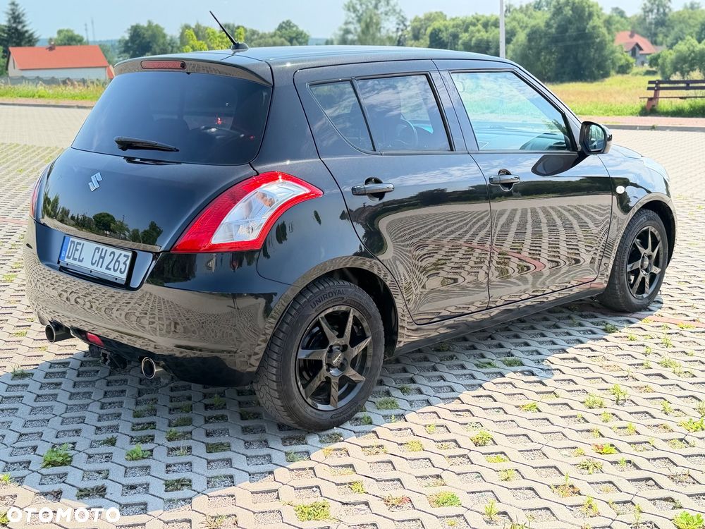 Suzuki Swift - 4