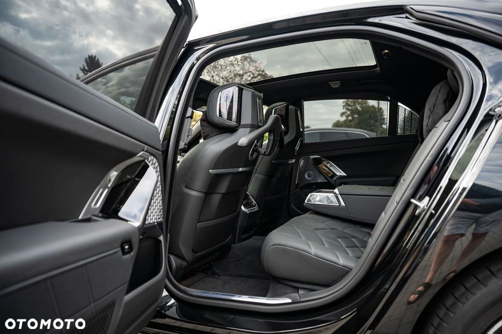 BMW Seria 7 740d xDrive mHEV M Sport sport - 18