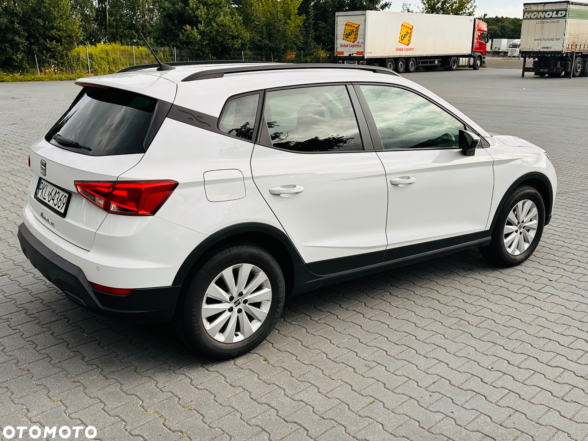 Seat Arona - 8