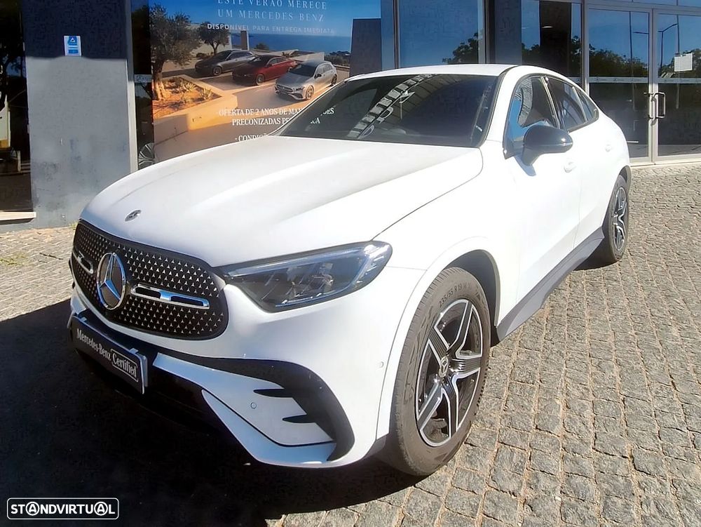 Mercedes-Benz GLC 300 e Coupe 4Matic 9G-TRONIC AMG Line Advanced - 1