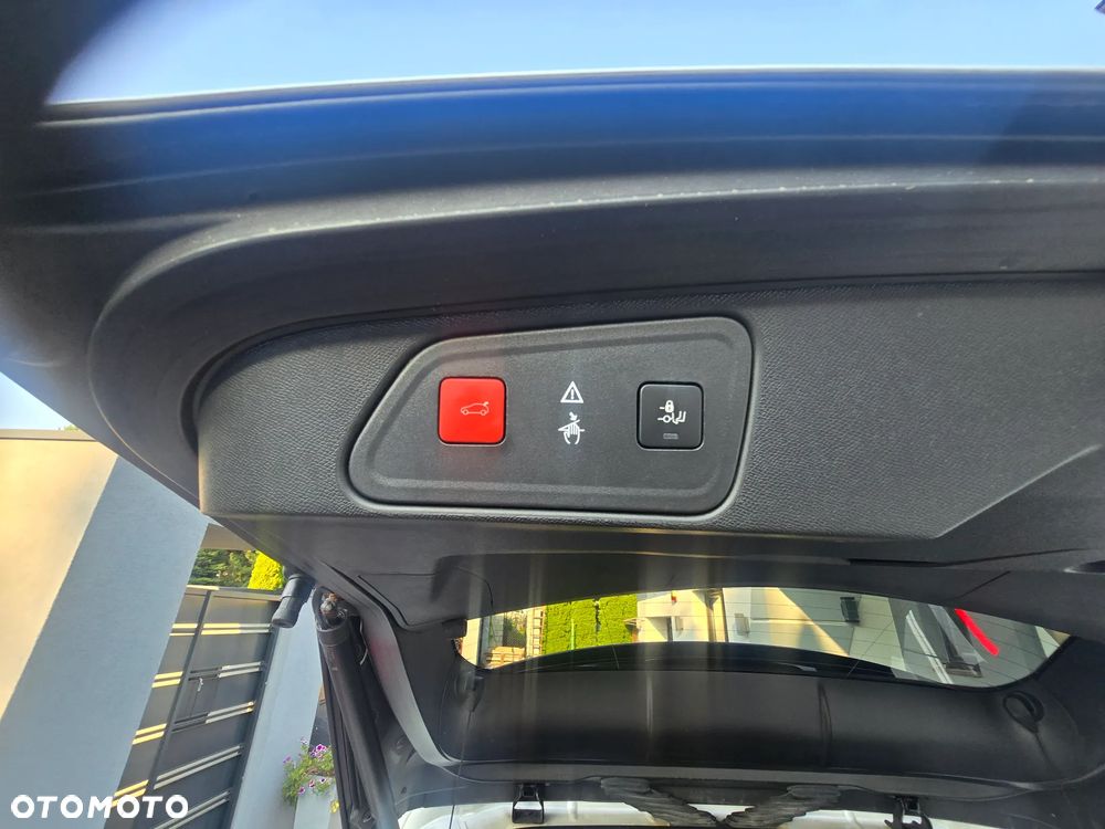 Peugeot 3008 BlueHDi 150 Stop & Start Active Business-Paket - 25