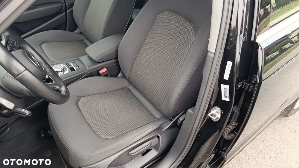 Audi A3 Sportback 1.5 TFSI cylinder on demand sport - 11