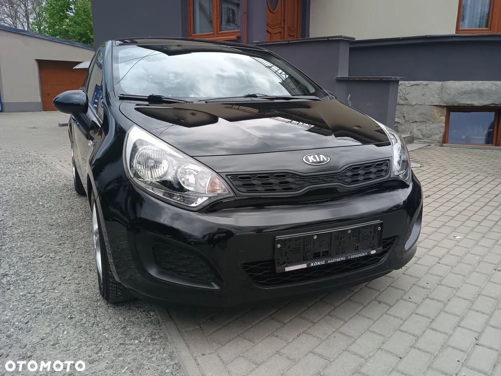 Kia Rio - 3