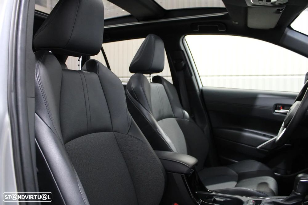 Toyota Corolla Cross 1.8 Hybrid Luxury - 13