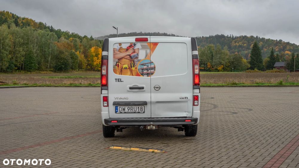 Opel Vivaro - 12