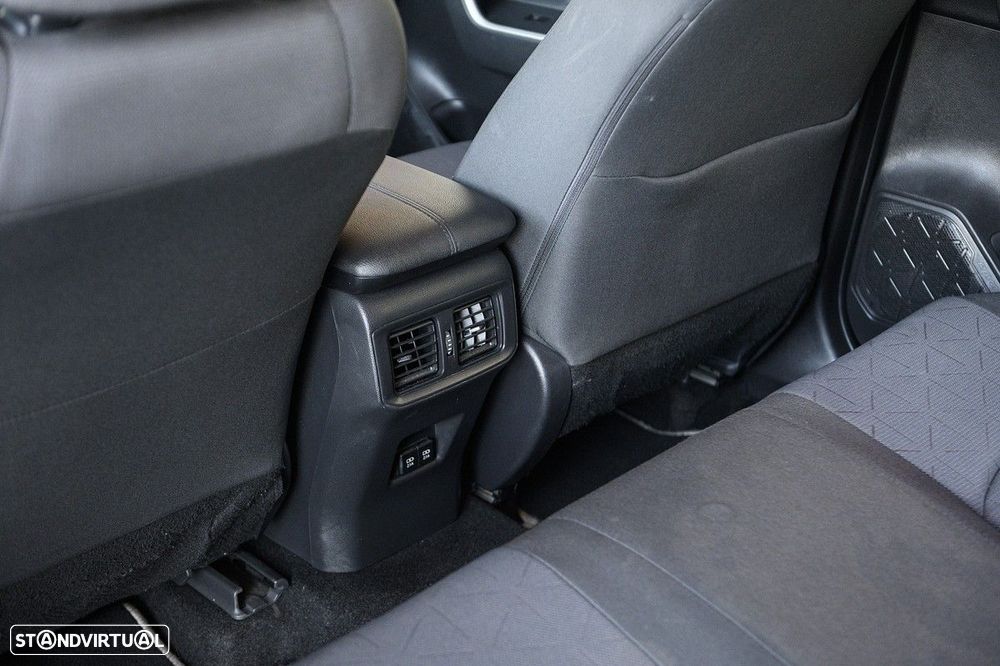 Toyota RAV4 2.5 HDF Square Collection - 29