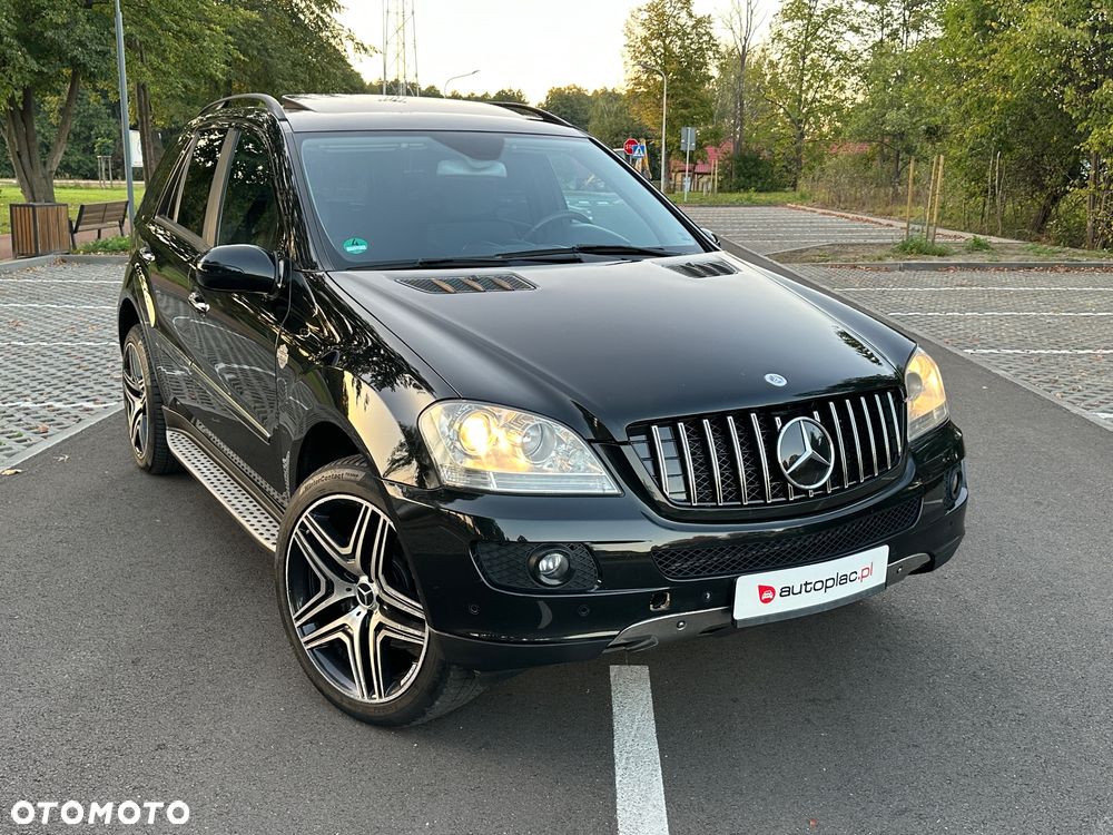 Mercedes-Benz ML - 22
