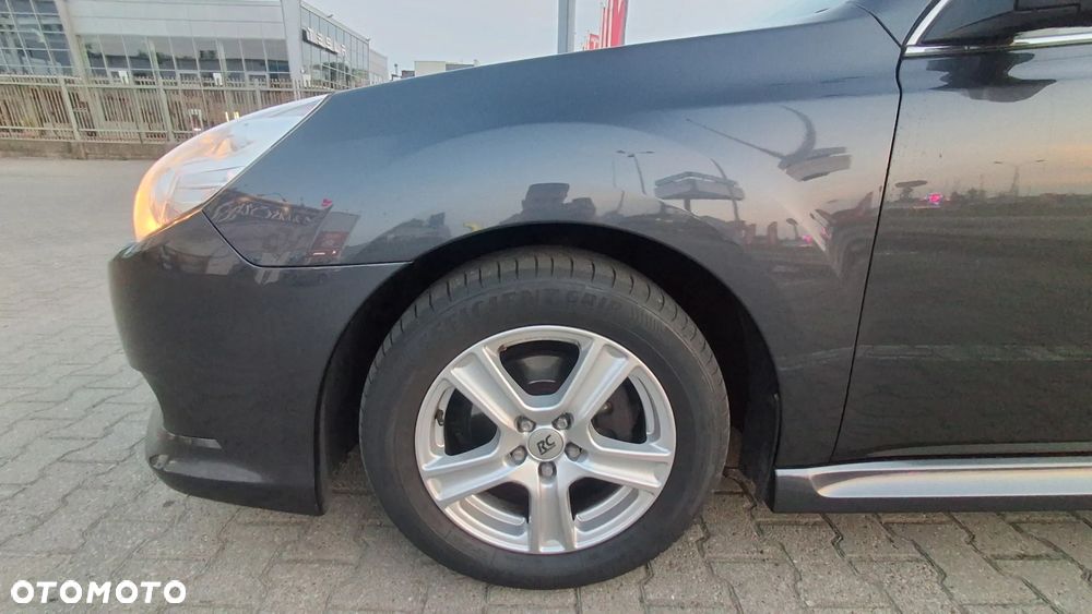 Subaru Legacy 2.0i Trend - 9
