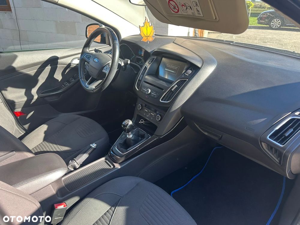 Ford Focus 1.0 EcoBoost Connected - 6