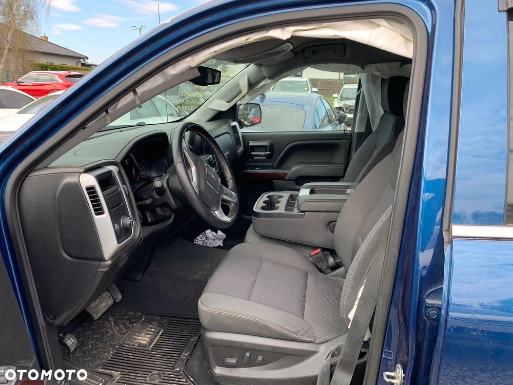 GMC Sierra - 22