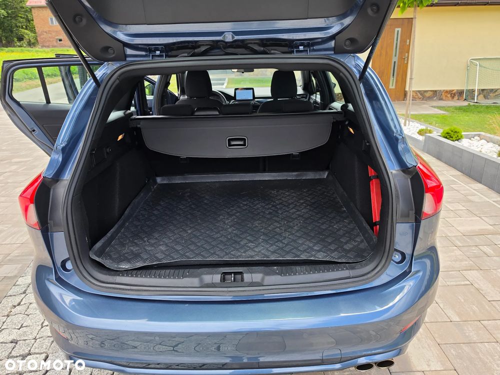 Ford Focus 1.0 EcoBoost Start-Stopp-System ST-LINE - 32