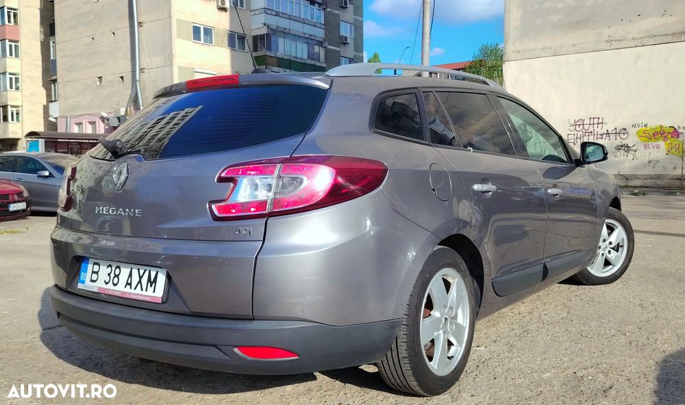 Renault Megane 1.5 dCI Privilege - 5