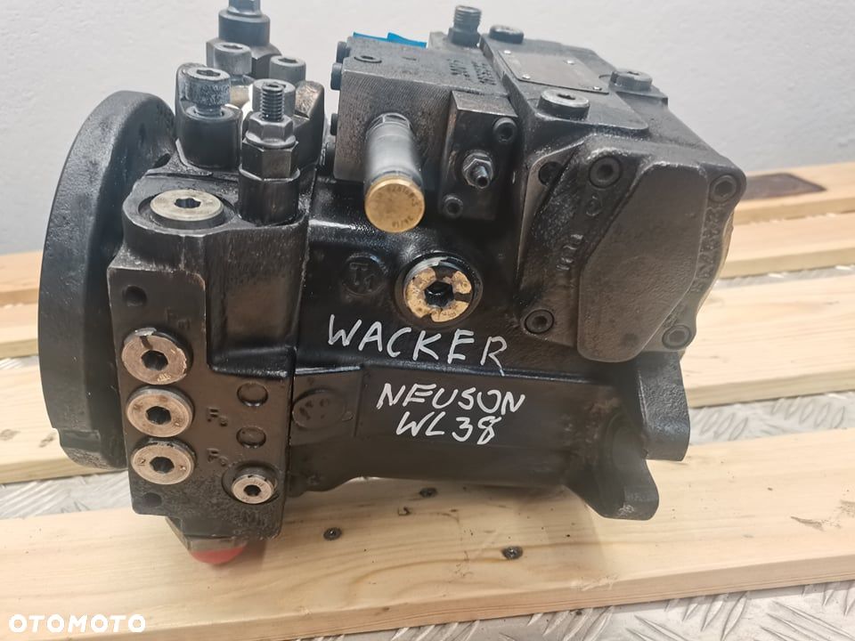 Pompa jazdy Wacker Neuson WL38 {Rexroth A4VG40DA1D8} - 1