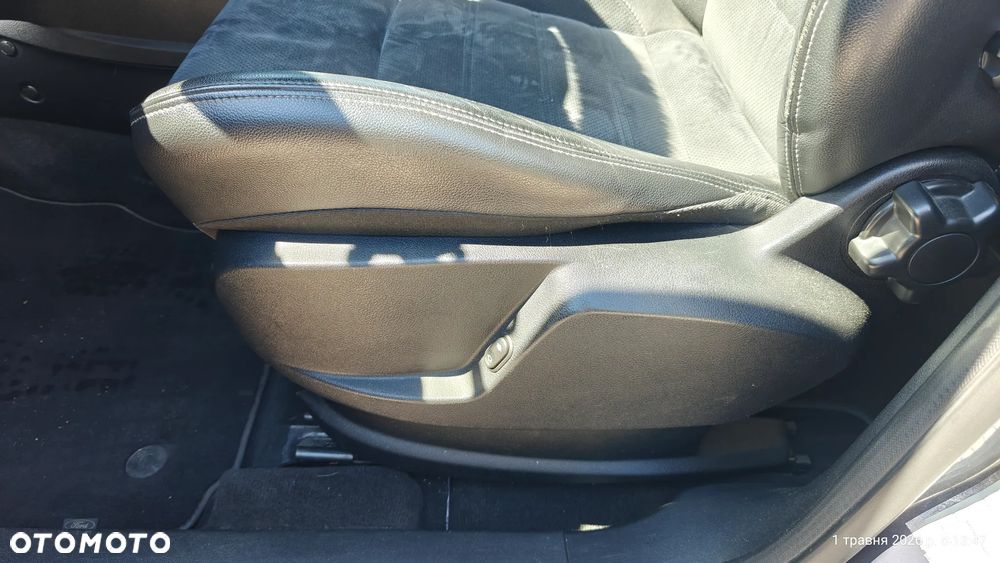 Ford S-Max 2.0 TDCi DPF Titanium - 15