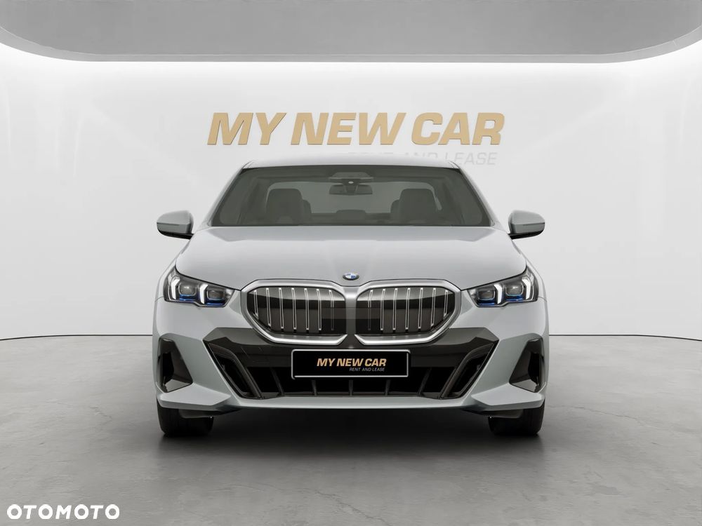 BMW Seria 5 520d xDrive mHEV M Sport - 14