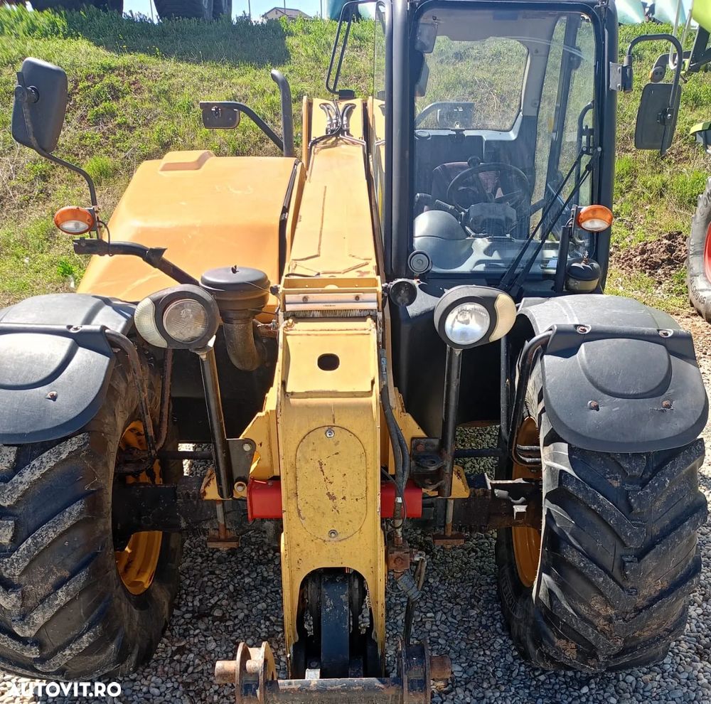 Caterpillar TH407 - 1