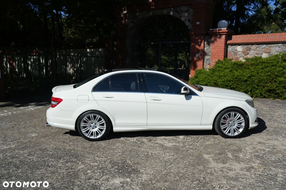 Mercedes-Benz Klasa C 350 7G-TRONIC SPORT EDITION - 7