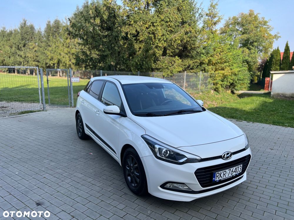 Hyundai i20 - 11