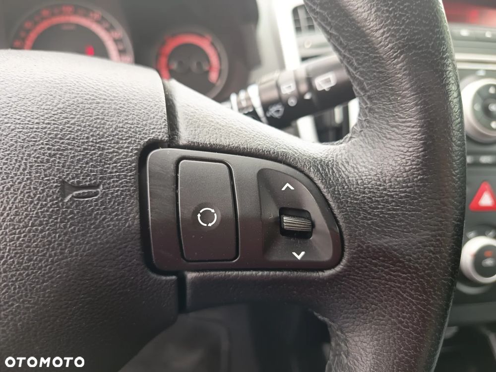 Kia Ceed 1.4 CVVT Spirit - 24