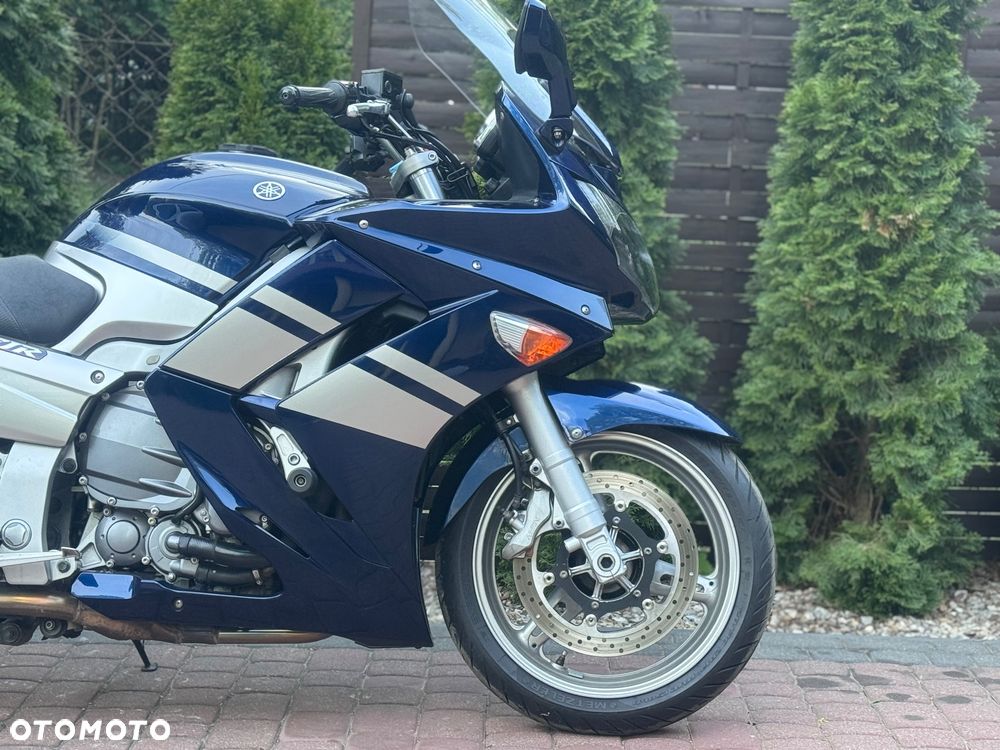 Yamaha FJR - 10