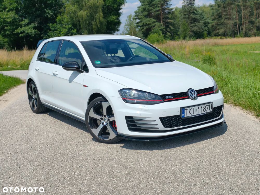 Volkswagen Golf GTI BlueMotion Technology - 3