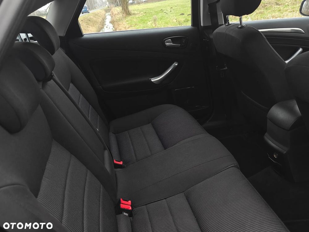 Ford Mondeo 2.0 Viva Titanium - 17