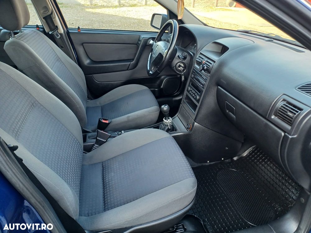 Opel Astra 1.7 CDI Enjoy - 10