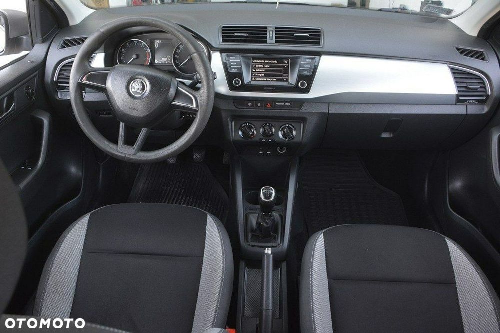 Skoda Fabia - 17