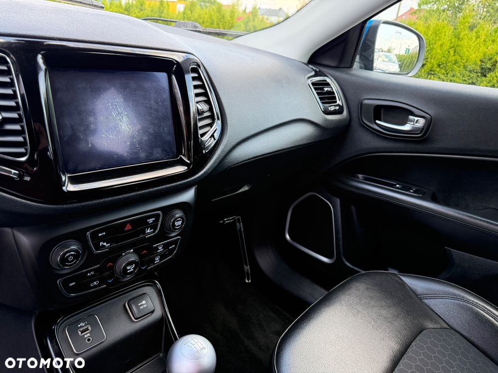 Jeep Compass 1.6 MultiJet Limited - 17