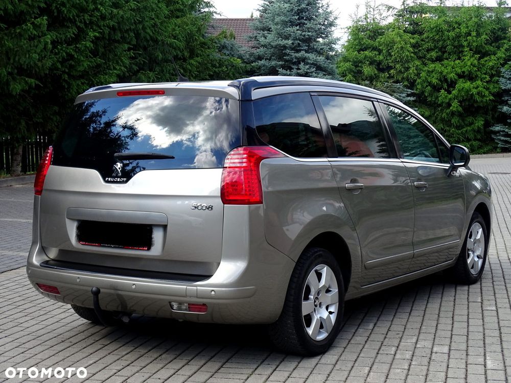 Peugeot 5008 2.0 HDi Family 7os - 6