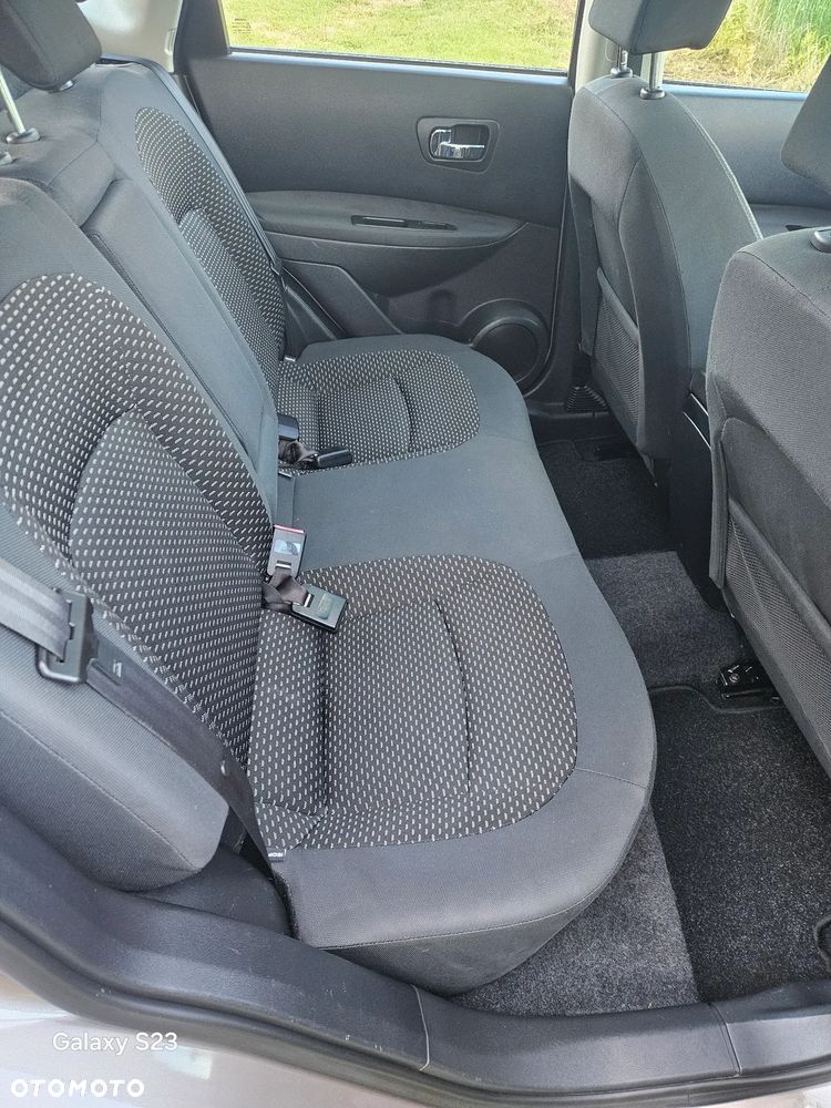 Nissan Qashqai - 25