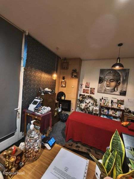 Espaço comercial/apartamento à venda em Santa Maria de Lamas - Grande imagem: 3/12