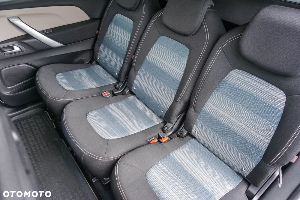 Citroën C4 SpaceTourer 1.2 PureTech Feel S&S - 26