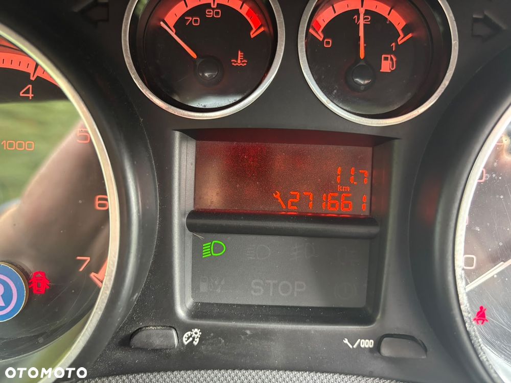 Peugeot 308 1.6 Trendy - 19
