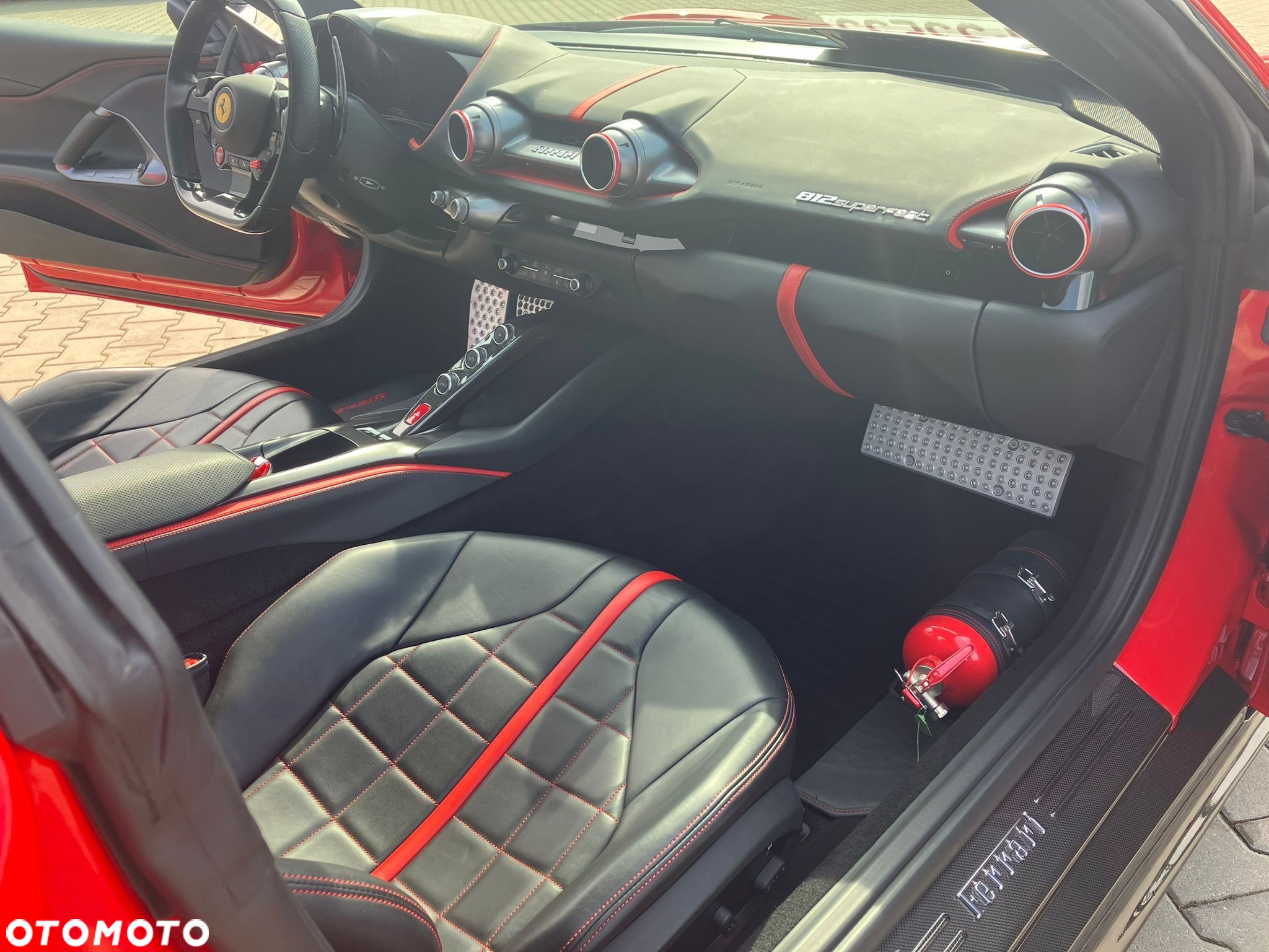 Ferrari 812 Superfast - 6