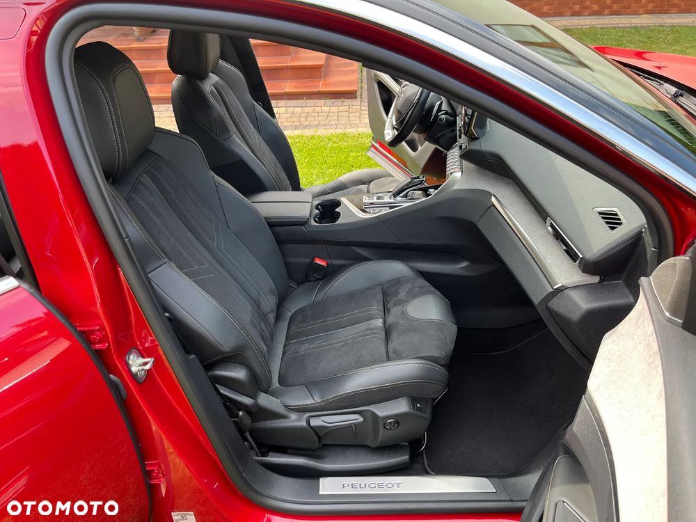 Peugeot 3008 BlueHDi 130 Stop & Start EAT8 GT Pack - 27