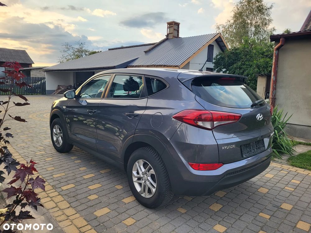 Hyundai Tucson 1.6 GDI BlueDrive Classic 2WD - 21