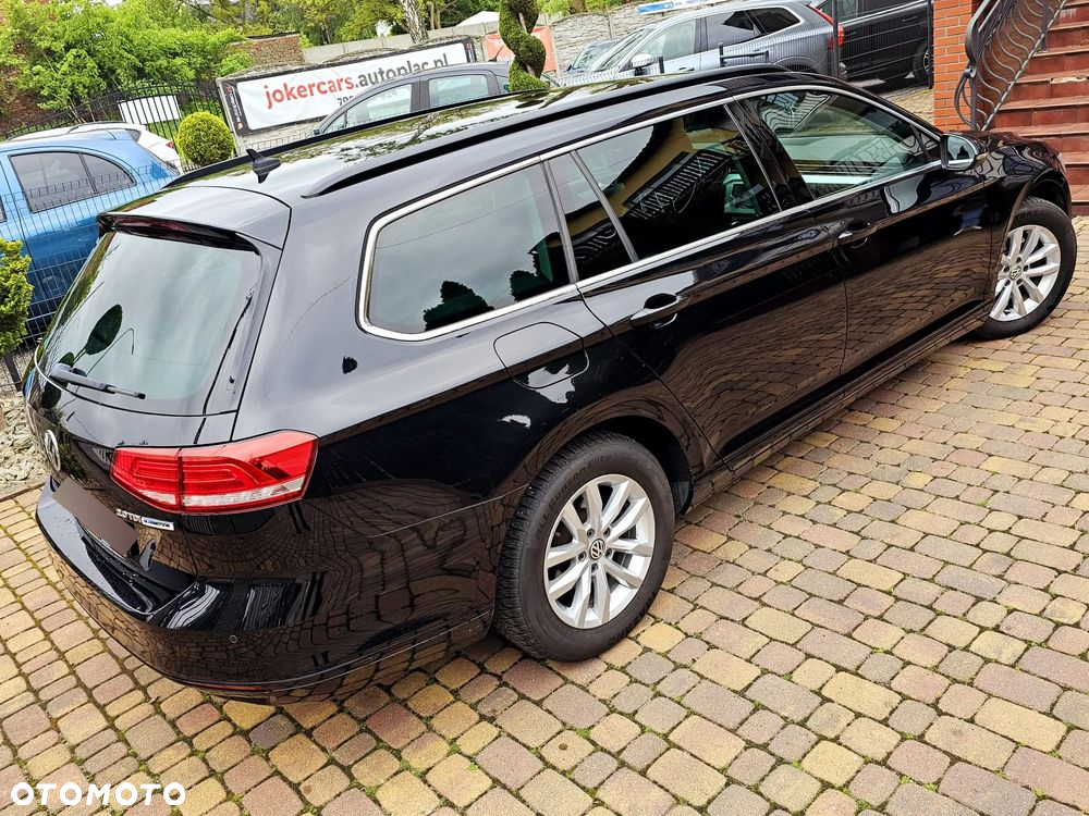 Volkswagen Passat Variant 2.0 TDI DSG (BlueMotion Technology) Comfortline - 18