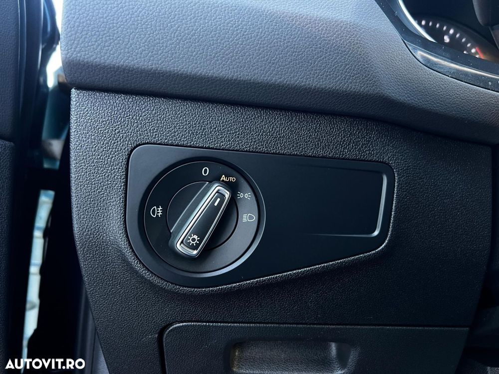 Volkswagen Tiguan - 16