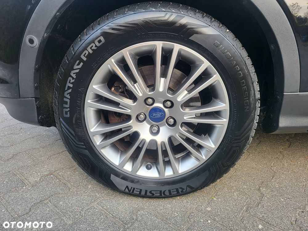 Ford Kuga 2.0 TDCi 4x4 Individual - 11