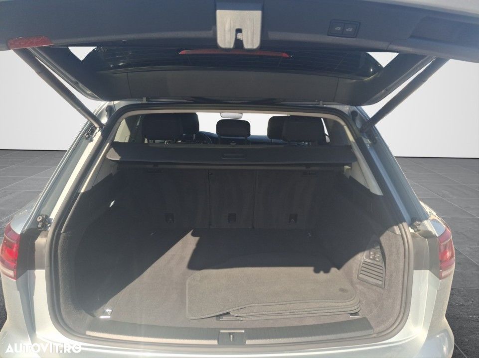 Volkswagen Touareg V6 TDI Style - 17